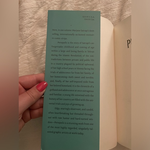 The Complete Persepolis by Marjane Satrapi - Picture 3 of 4